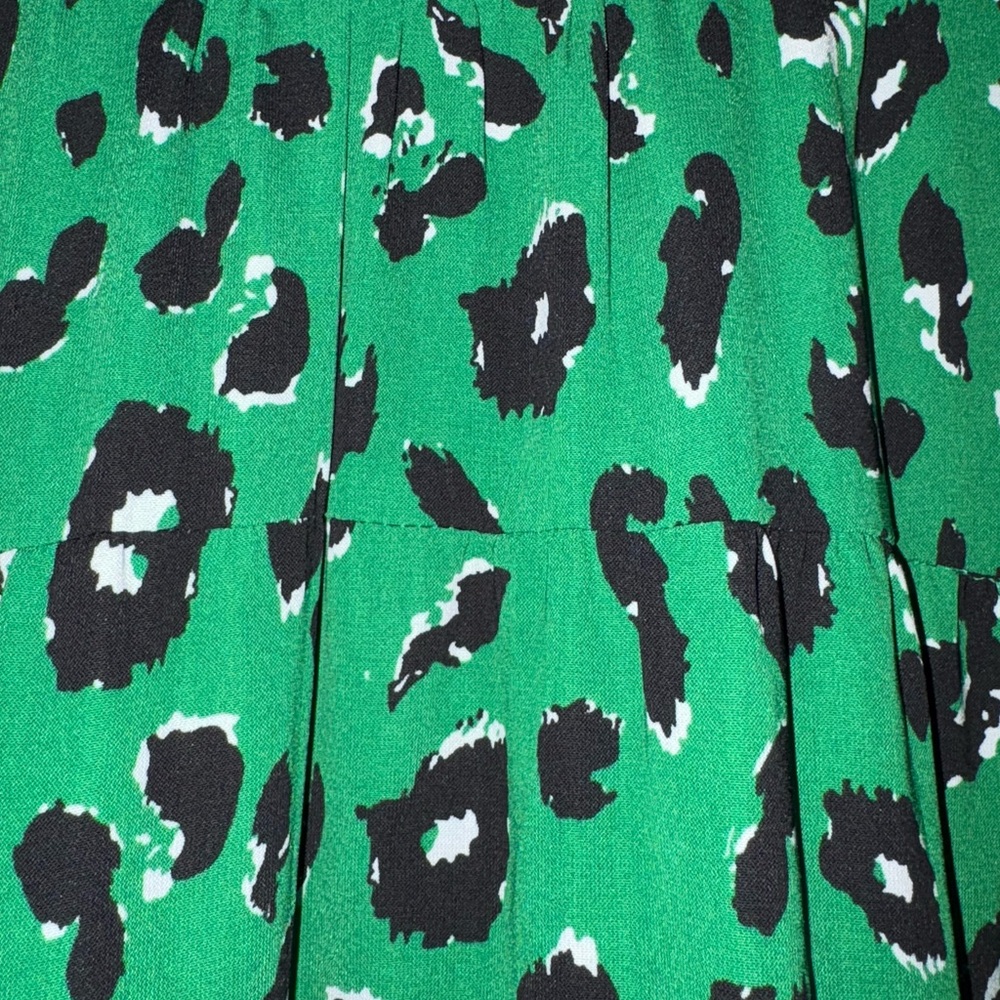 Green Leopard Print Ruffle Dress - Picture 5 of 13